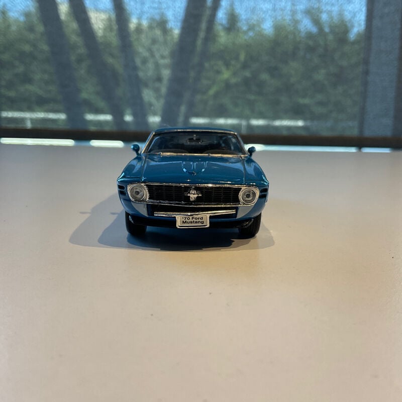 Ford Mustang Klasik - Mavi